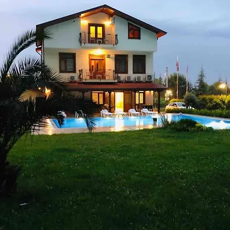 Konak * Sapanca